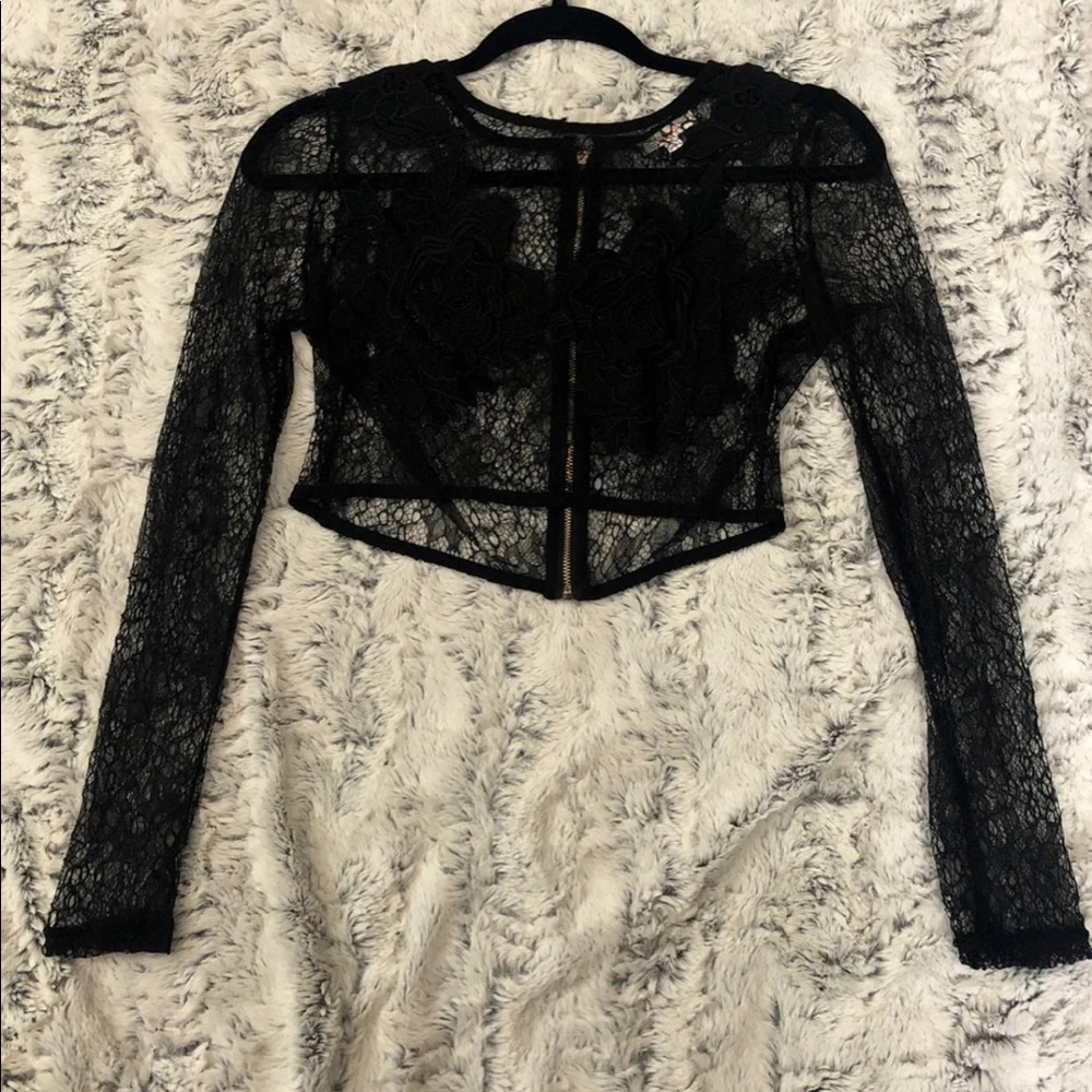 Crop top